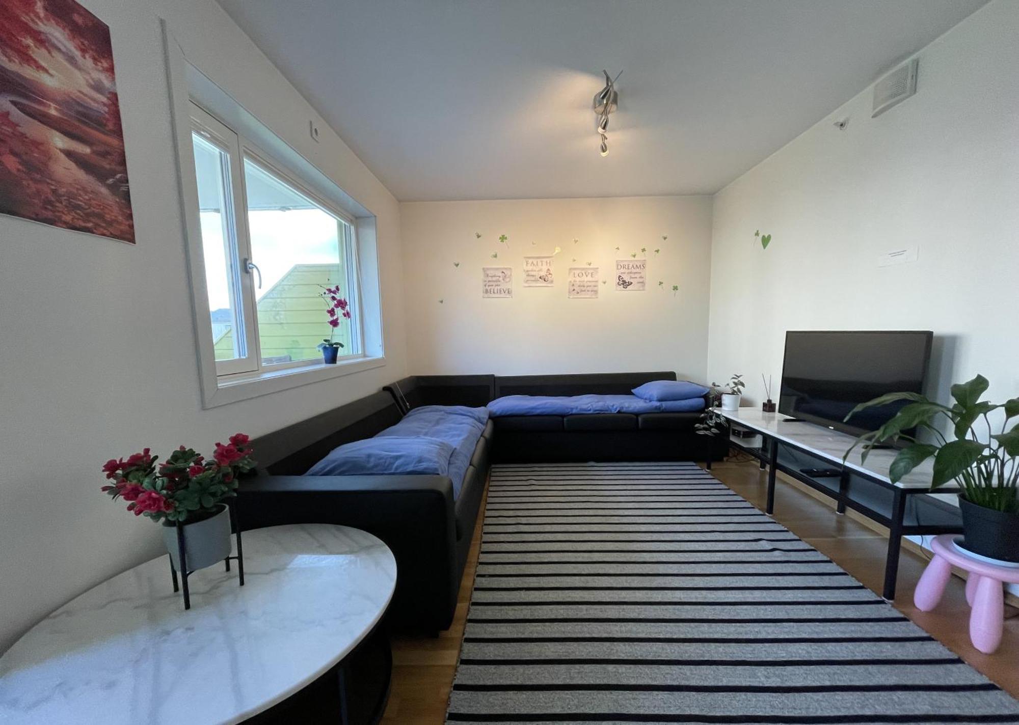 3 Sleeping Rooms For 82M2 Which Direct Traffic To Airport And City Center Bergen Exterior foto