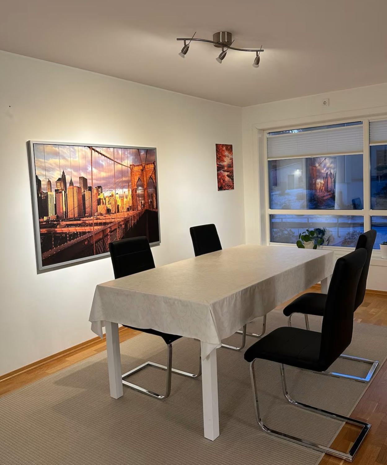3 Sleeping Rooms For 82M2 Which Direct Traffic To Airport And City Center Bergen Exterior foto